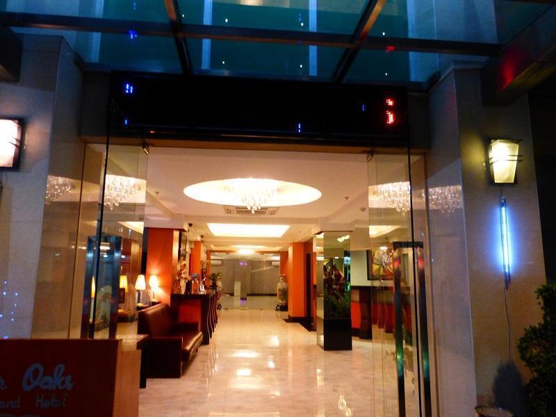 西尔弗欧克斯套房酒店 马尼拉 外观 照片